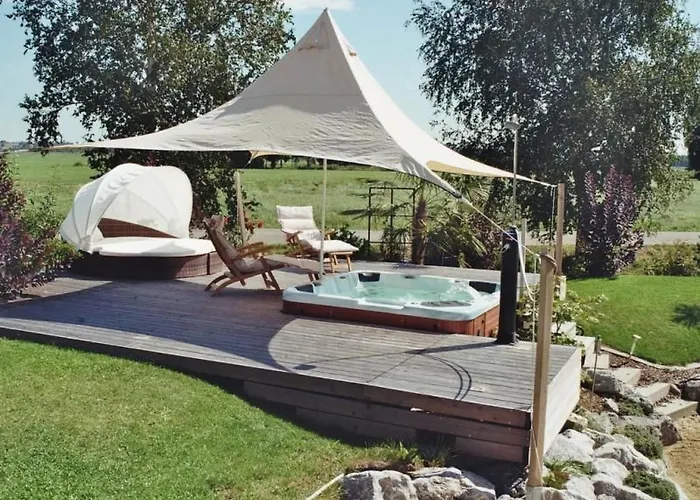 Nichtraucher- Mit Balkon By Interhome Apartament